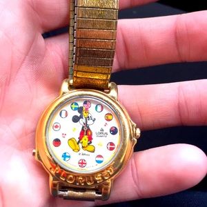 Vintage Lorus Mickey Mouse Musical Watch